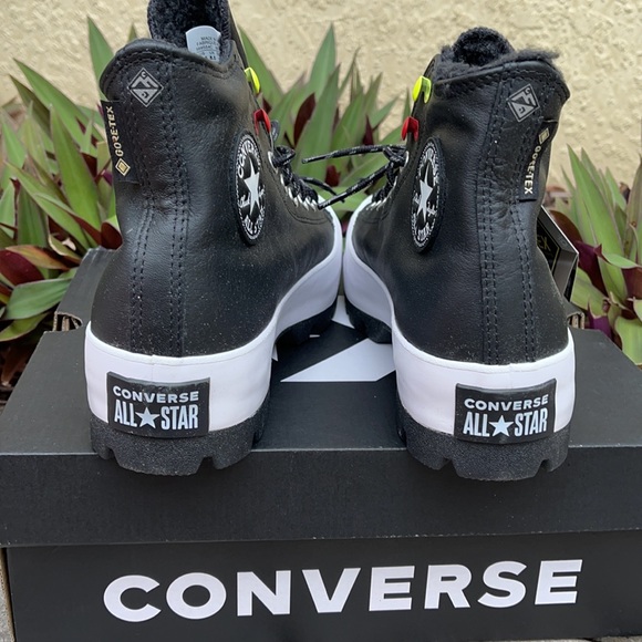 CONVERSE CTAS LUGGED WINTER HI BOOTS WMNS - Picture 12 of 16